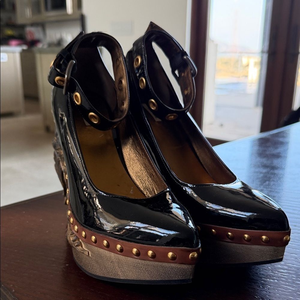 Miu Miu Black Heels with Sculpted Gold Accents - Picture 3 of 13